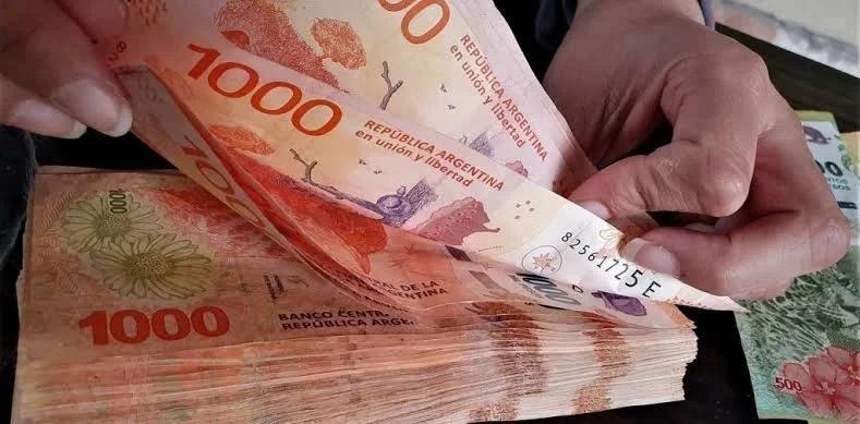 Finaliza el pago de sueldos estatales en La Rioja