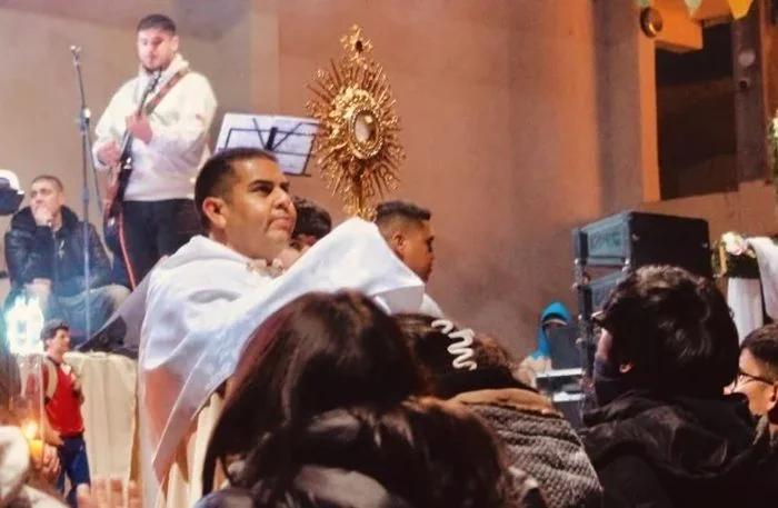 Cientos de jóvenes celebraron una nueva edición de Cristo Joven