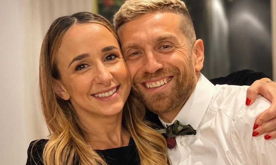 El Papu Gomez y Linda Raff se mudan a Abu Dabi