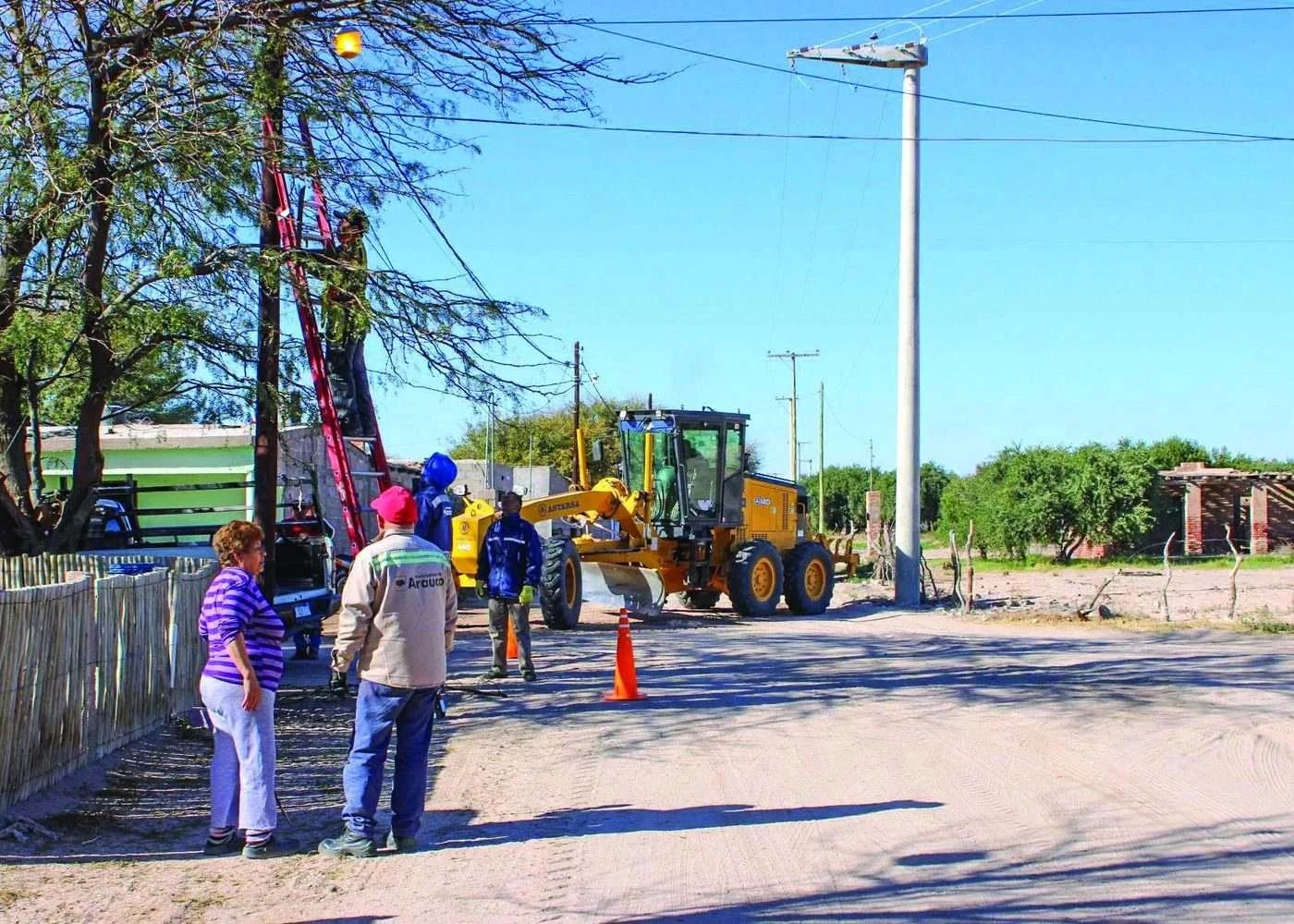 Mejoras urbanas y alumbrado en Machigasta