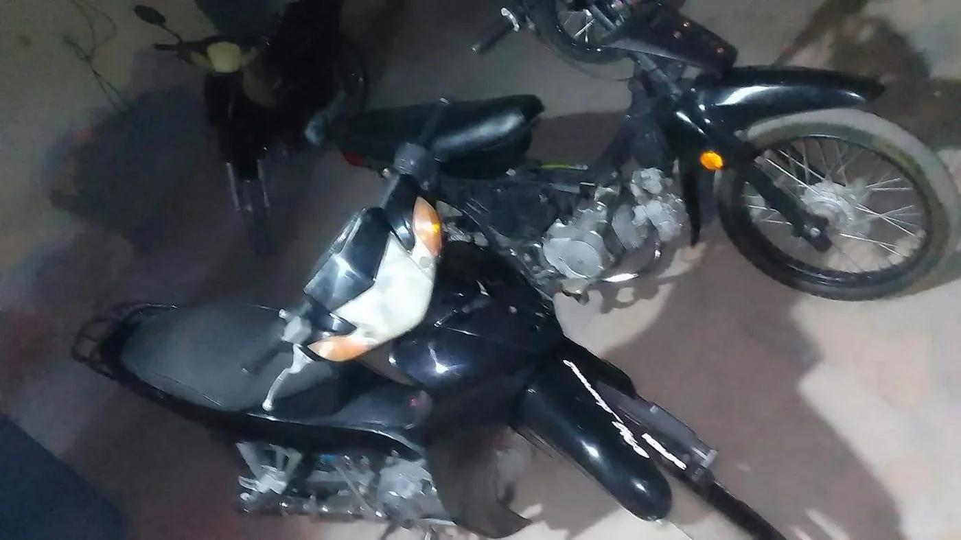 Secuestraron sustancias y tres motos durante controles en Andolucas