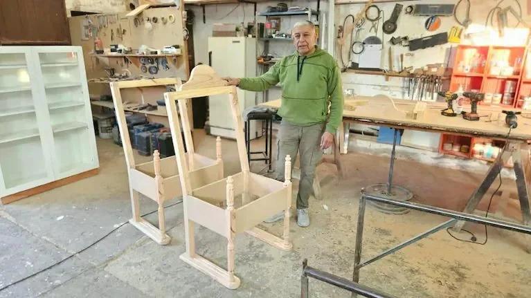 Carpintero cordobés fabricará los sillones para la visita del Papa