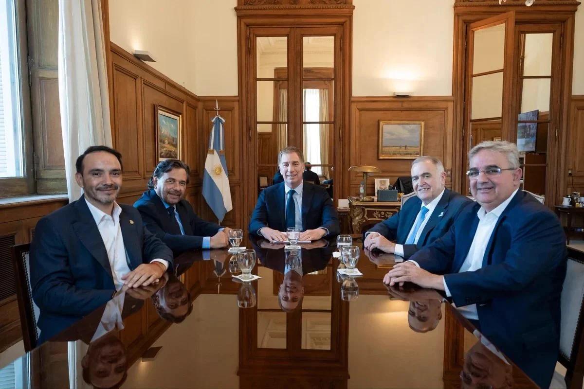 Santilli se reunió con gobernadores del Norte por el presupuesto 2027