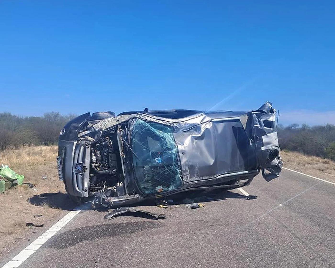 Dos heridos tras un vuelco en la ruta a la altura de Milagro