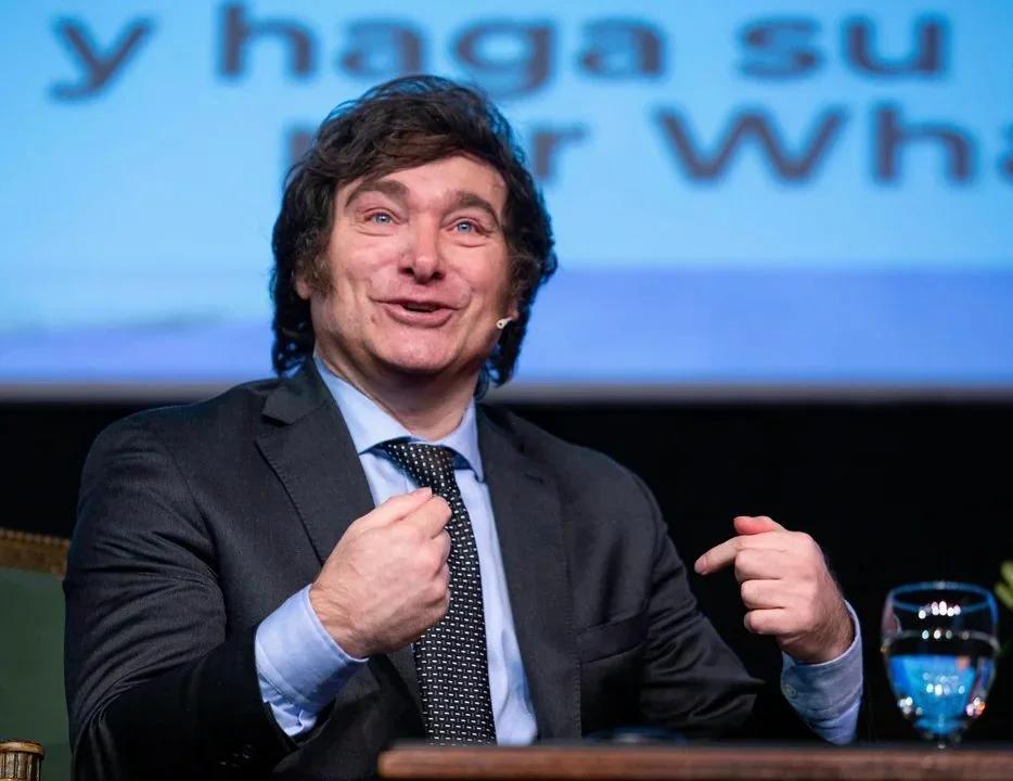 Milei defendió su postura sobre Malvinas y negó oportunismo electoral