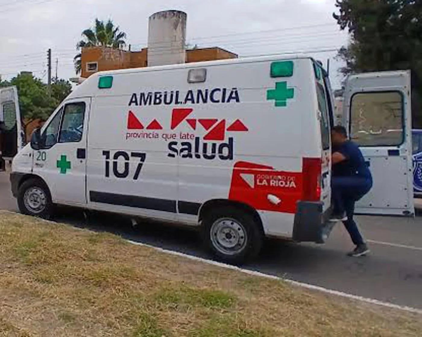 Menor lesionado tras accidente en motocicleta en la capital