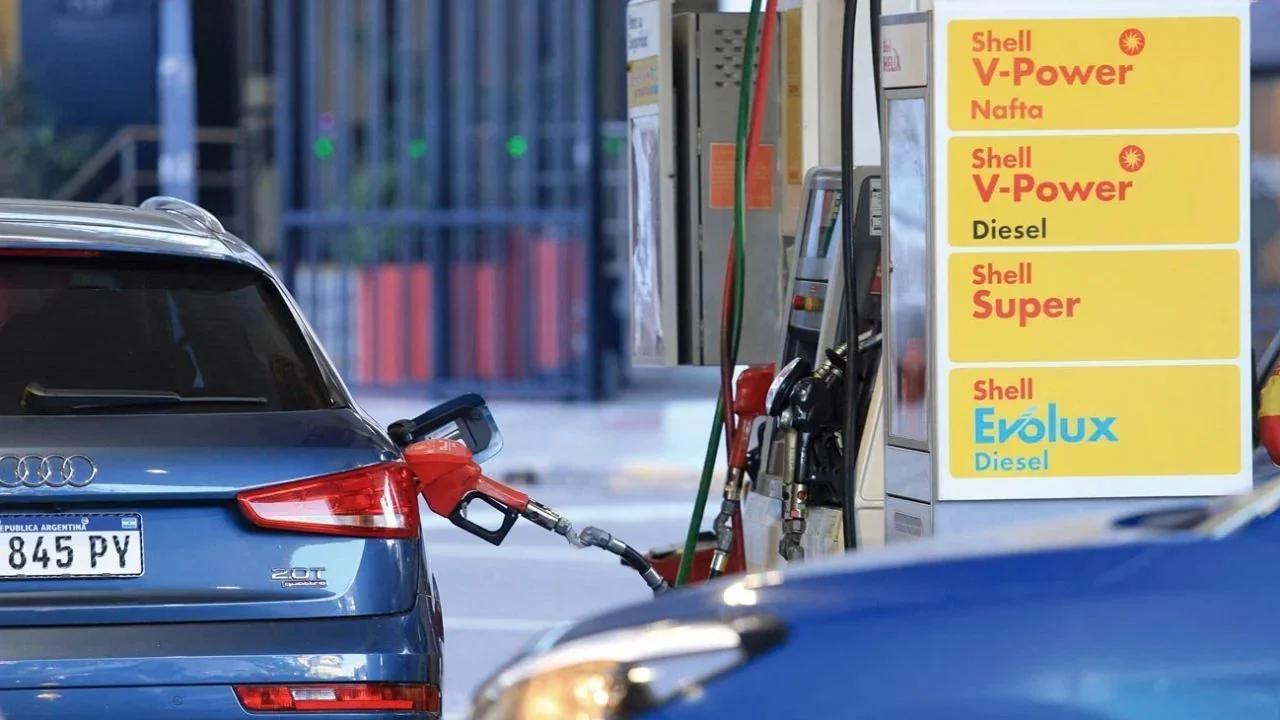 Aumentan los combustibles en Argentina