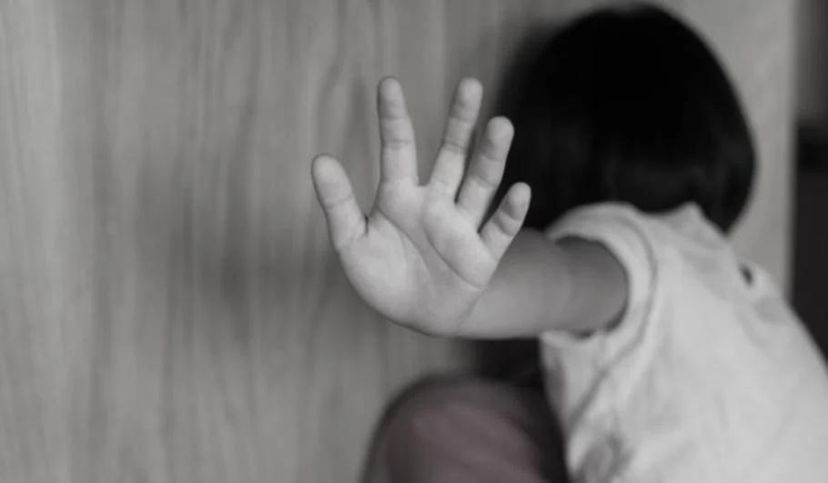 Denuncian a una madre por maltrato infantil en El Portezuelo