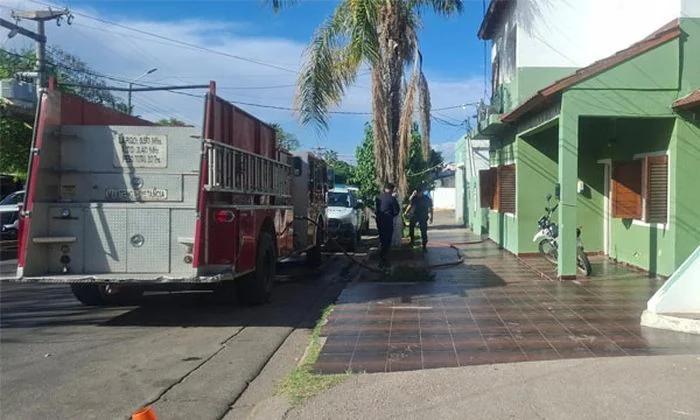 Motin y quema de colchones en una comisaria del barrio Facundo Quiroga