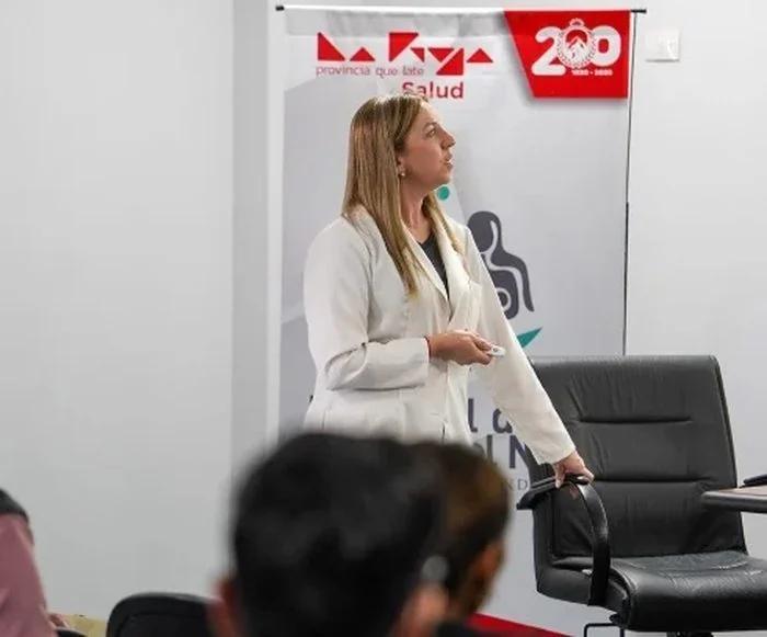 Capacitación en evaluación cardiovascular en el Hospital de la Madre y el Niño