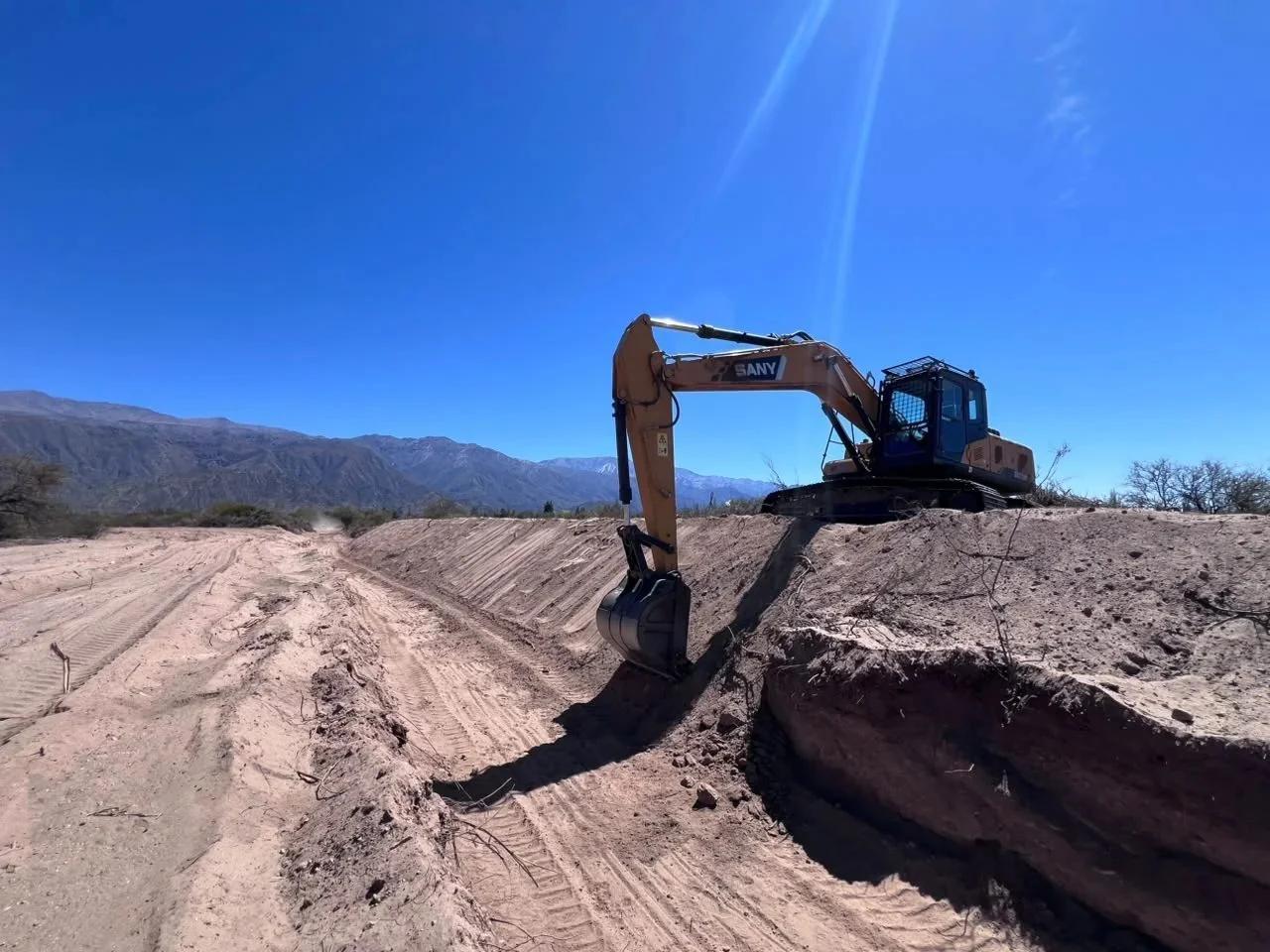 Obras de prevención contra inundaciones en Castro Barros