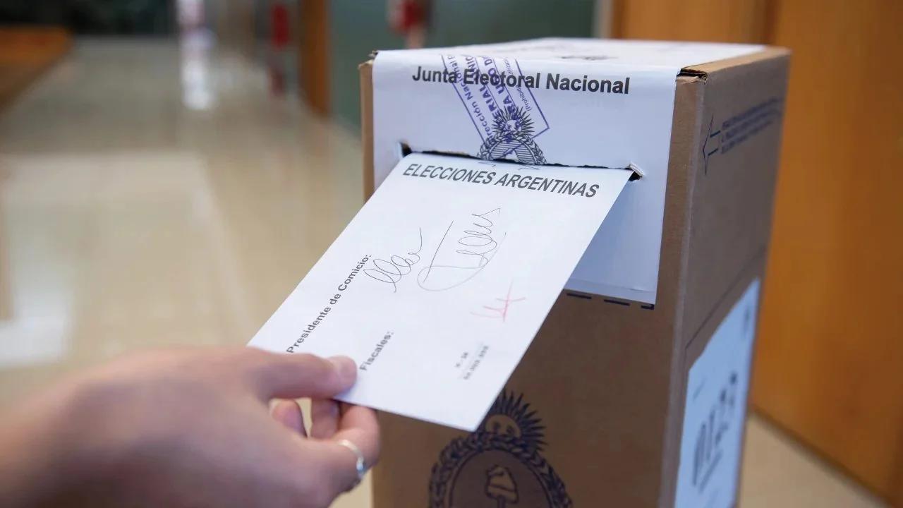 Elecciones 2027: crece el debate por un posible desdoblamiento en La Rioja