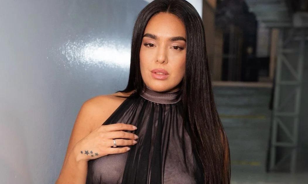 Denuncian a Angela Leiva por violencia economica y le prohiben cantar sus exitos