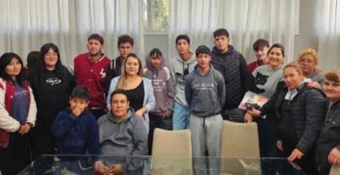 La intendenta apoyará el baile de egresados de estudiantes locales
