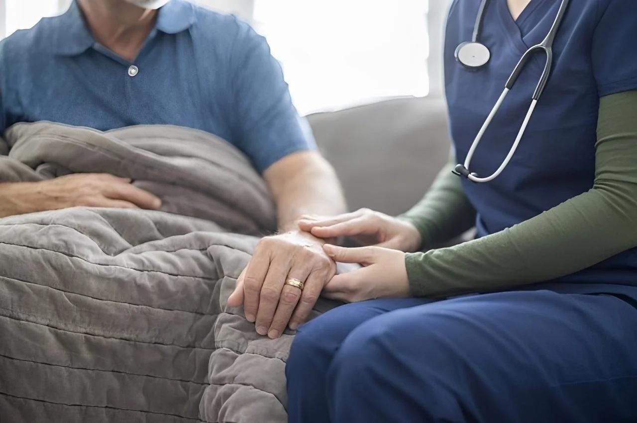 Cuidados paliativos: atención integral para pacientes y familias en La Rioja