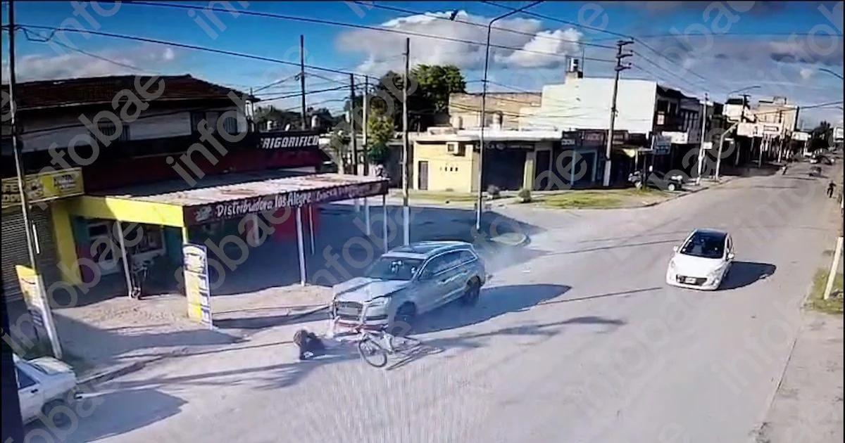Jubilado fue detenido tras atropellar a un menor mientras corría una picada
