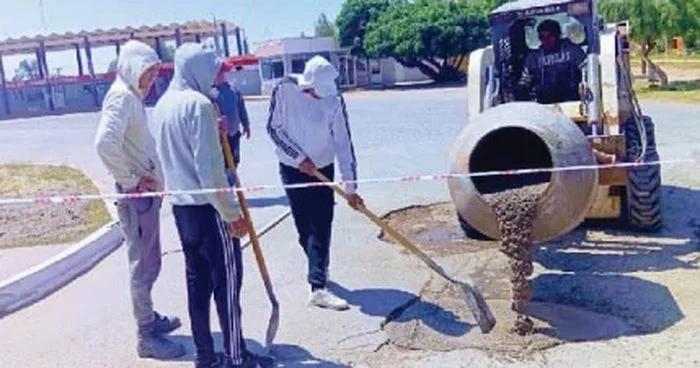 Comenzaron las obras de bacheo en Patquía